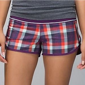 Lululemon Run Speed Athletic Shorts Wheezy Berry Plaid Size 8